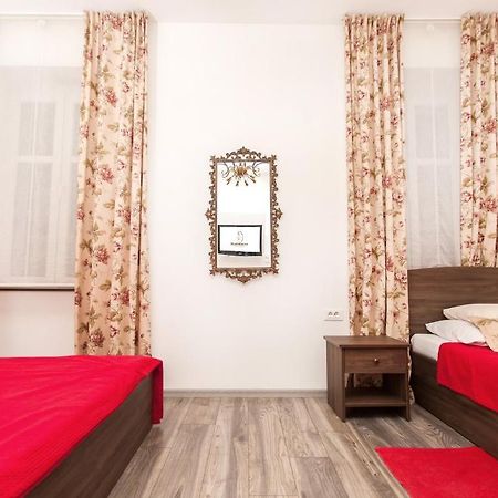 Bed&Breakfast Studio Kairos Zagreb Bagian luar foto