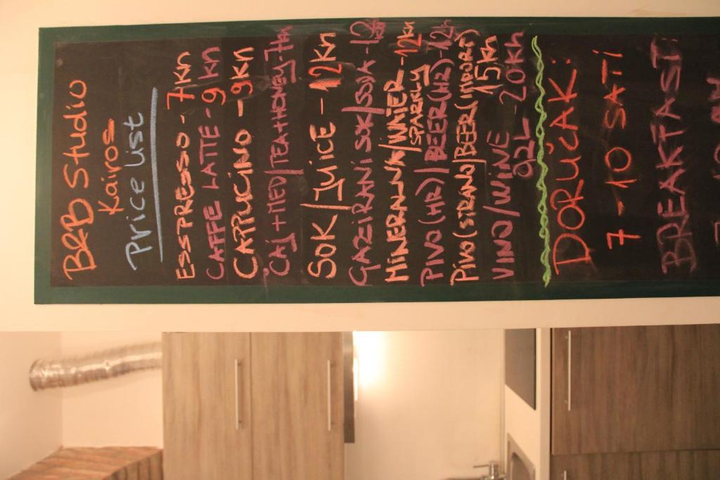 Bed&Breakfast Studio Kairos Zagreb Bagian luar foto