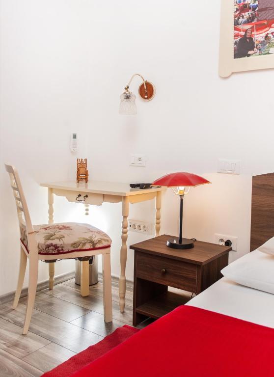 Bed&Breakfast Studio Kairos Zagreb Bagian luar foto