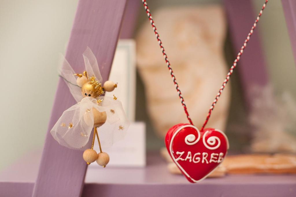 Bed&Breakfast Studio Kairos Zagreb Bagian luar foto